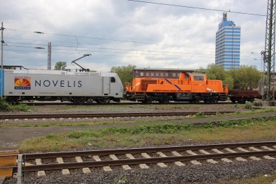 2 D-Nrail 261 302 2015-05-05 Duisburg IMG_0787.JPG