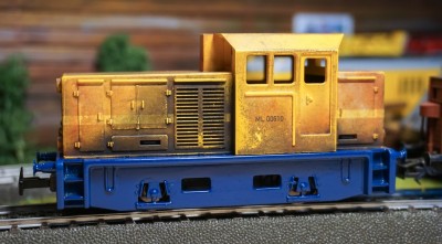 DHG 300 b_small.jpg