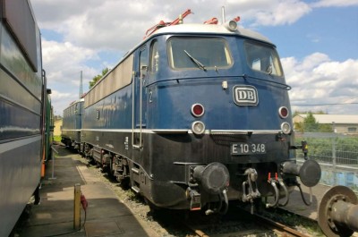 E10 348