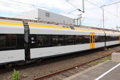 8 D-ERB 829 312-8 2015-05-07 Düsseldorf IMG_1739.JPG