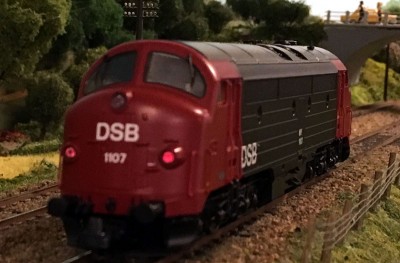 MY1107-02.jpg