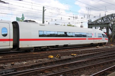 8 D-DB 406 511-6 2015-05-07 Köln IMG_1676.JPG