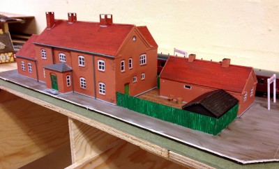 Laurbjerg - vejside.jpg