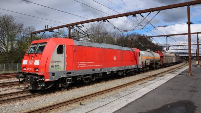 1 DK-RSC 185 327 2017-04-26 Fa IMG_1406.JPG