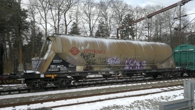 33 D-ERMD 33 80 932 6 607-4 Uacns 2018-03-01 Fa IMG_20180301_120616.jpg