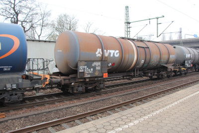 10 D-VTGD 33 80 784 4 700-4 Zans 2019-04-05 Hamburg-Harburg IMG_7413.JPG