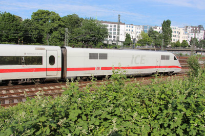 14 D-DB 401 501-2 2018-05-25 Hamburg IMG_5940.JPG