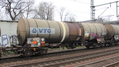 15 D-VTG 33 80 793 3 379-9 Zacens 2019-04-05 Hamburg-Harburg IMG_7012.JPG