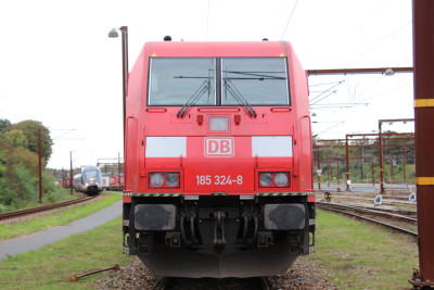 2 DK-DBCSC 185 324-8 2019-10-01 Fa IIMG_0190.JPG