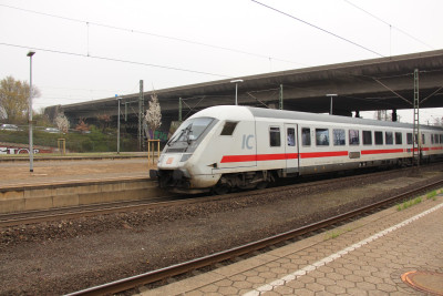 13 D-DB 61 80 80-91 104-2 Bpmmbdzf 2019-04-05 Hamburg-Harburg IMG_7541.JPG