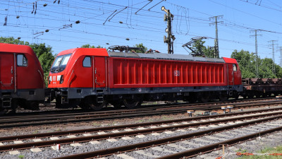 4 D-DB 187 124-3 2025-05-13 Koblenz-Lutzel IMG_7711.JPG