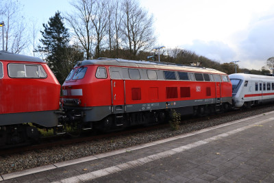 3 D-DB 218 379-6 2025-10-27 Niebüll IMG_0936.JPG