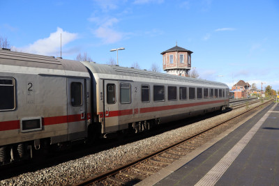 9 D-DB 61 80 84-94 018-7 Bpmmbdz 2025-10-27 Niebüll IMG_0820.JPG