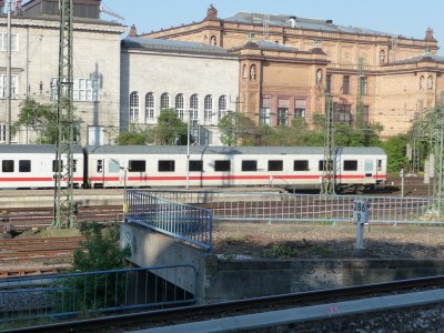 10 D-DB 61 80 19-91 524-7 Avmz 2011-05-05 Hamburg P1180413.JPG