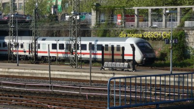 13 D-DB 61 80 80-91 056-8 Bpmbdzf 2011-05-05 Hamburg P1180467.JPG