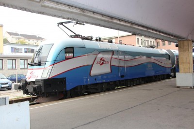 1 A-ÖBB 1116 251-0 2013-10-10 Wienwest BHF IMG_5139.JPG