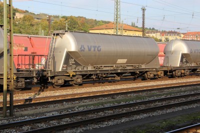 13 D-VTGD 37 80 932 7 758-0 Uacns 2013-10-07 Wurzburg IMG_4100.JPG