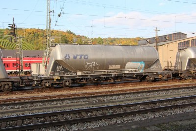 26 D-VTGD 37 80 932 7 835-6 Uacns 2013-10-07 Wurzburg IMG_4139.JPG
