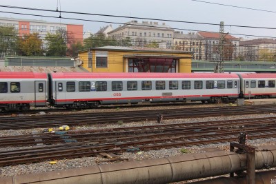 6 A-ÖBB 61 81 21-90 674-3 Bmz 2013-10-10 Wien West Bhf IMG_5033.JPG