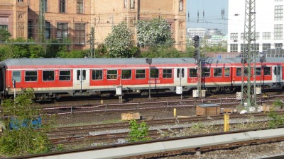 2 D-DB 50 80 84-34 307-0 Bnrdz 2011-05-05 Hamburg P1180469.JPG