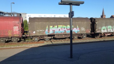 19 SNCF 31 87 477 6 300-7 Shimms-u 2014-09-03 Vj P1130067.JPG