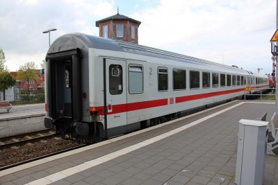2 D-DB 61 80 20-91 524-4 Bpmz 2015-05-08 Nieböll IMG_1958.JPG