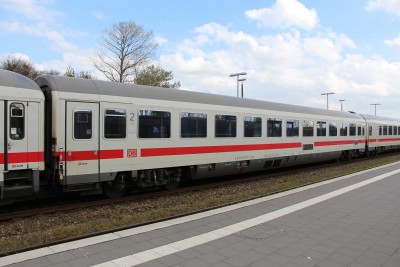 6 D-DB 61 80 21-94 647-9 Bvmsz 2015-05-08 Nieböll IMG_1962.JPG