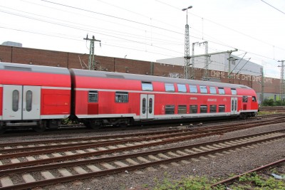 2 D-DB 50 80 80-35 331-3 DBbzfa 2015-05-04 Düsseldorf IMG_0712.JPG