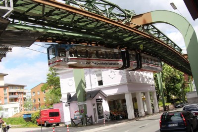ICE vognen under indkørsel til Vohwinkel