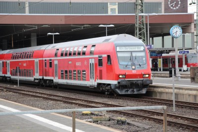 1 D-DB 50 80 80-35 331-3 DBbzfa 2015-05-04 Düsseldorf IMG_0709.JPG