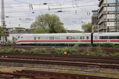 1 D-DB 808 011 2015-05-05 Duisburg IMG_1134.JPG