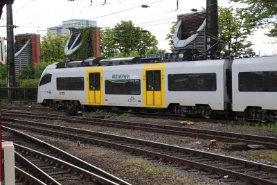1 D-TDR 460 004 2015-05-07 Köln IMG_1507.JPG