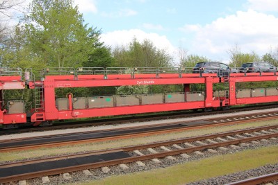 37 DB 65 80 980 4 109-3 DD vogn B 2015-05-08 Niebüll IMG_2021.JPG